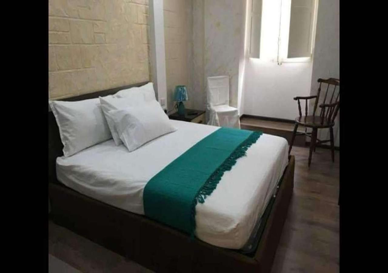 Charming Room In Peaceful Part Of Urban Valeta Msida Eksteriør billede